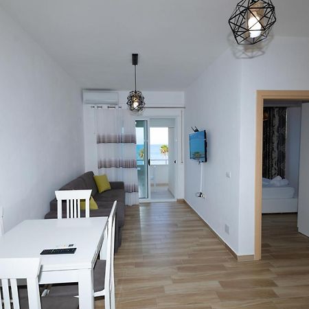 Seaview Apartments Vlorë エクステリア 写真