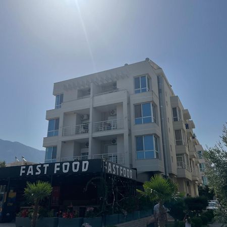 Seaview Apartments Vlorë エクステリア 写真