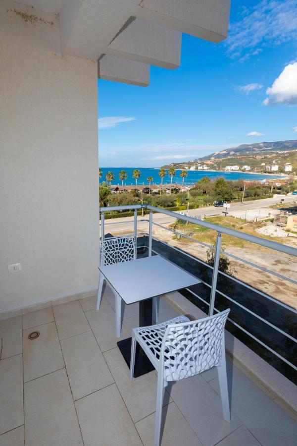 Seaview Apartments Vlorë エクステリア 写真
