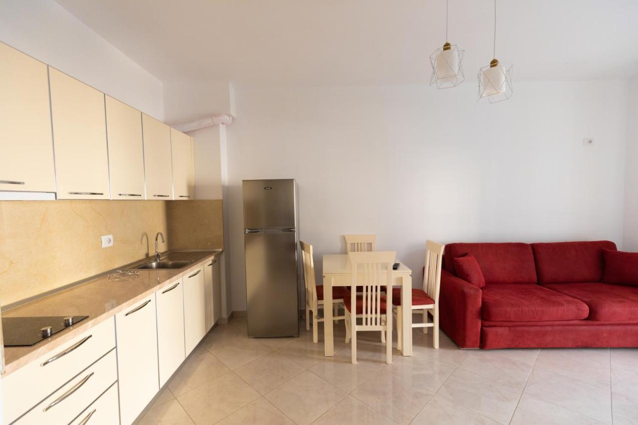 Seaview Apartments Vlorë エクステリア 写真