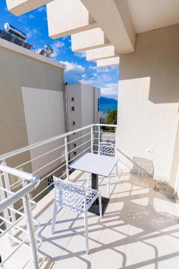 Seaview Apartments Vlorë エクステリア 写真